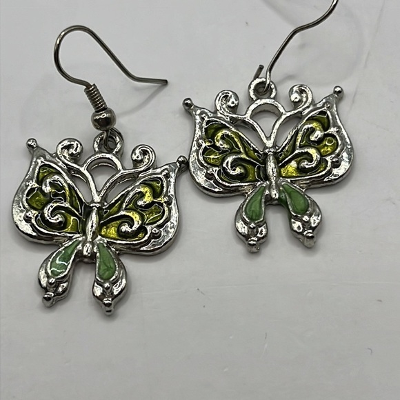 Butterfly Drop Earrings Silver tone and Green Enamel Butterfly 🦋 - Picture 8 of 13